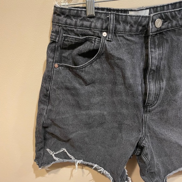 Abrand Jeans High Rise Black Gray Jean Denim Shorts - Picture 3 of 11